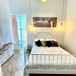 Granoro Bed & Breakfast 4*