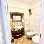 Granoro Bed & Breakfast 4*