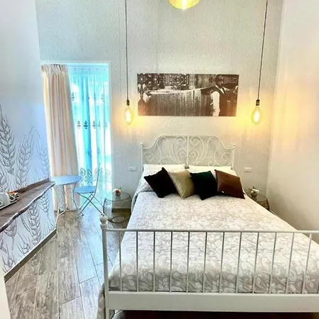 Granoro Bed & Breakfast 5*