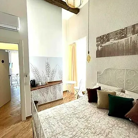Bed & Breakfast Granoro 4*